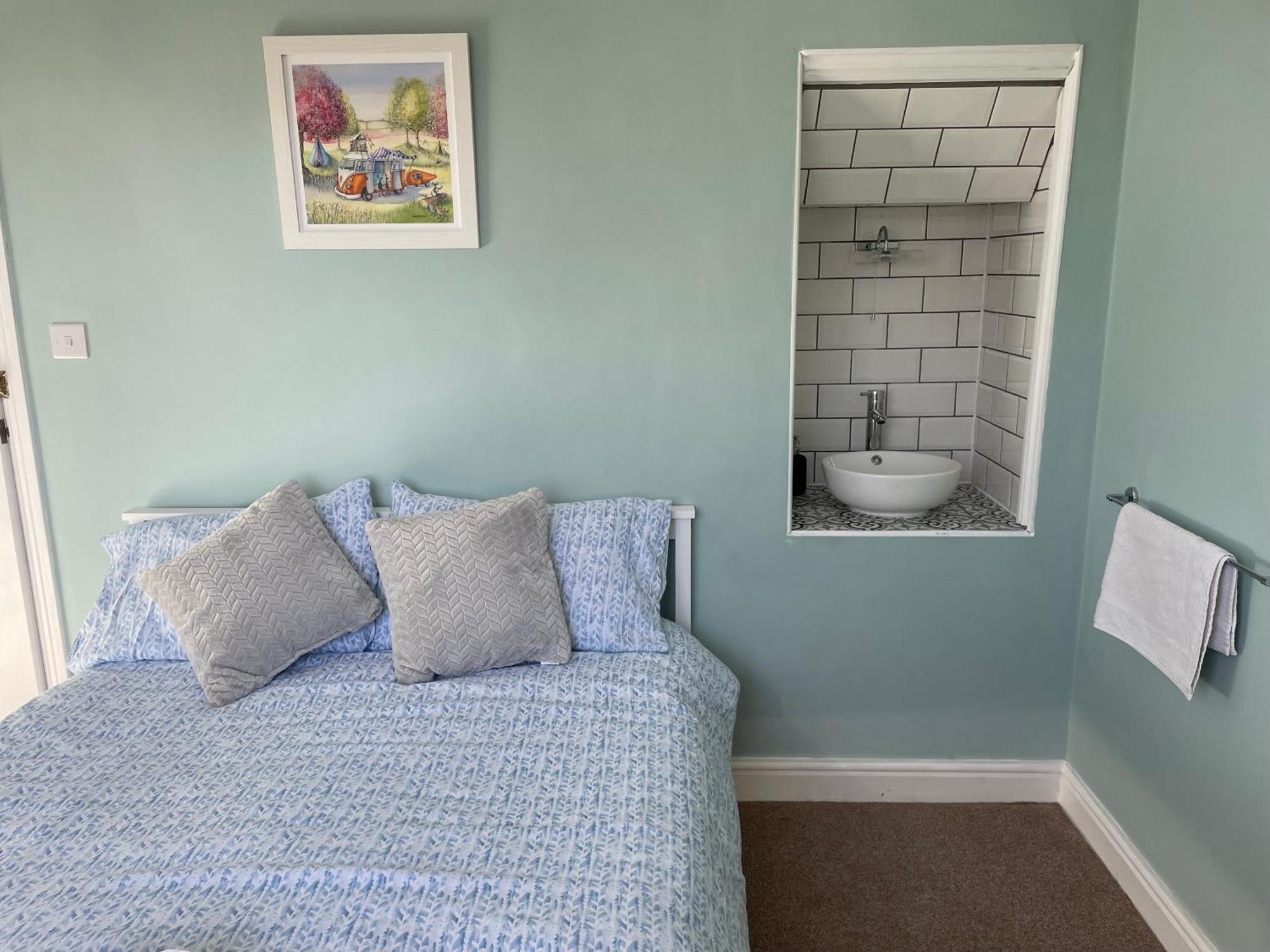Maple Leaf Guest House Almondsbury Buitenkant foto